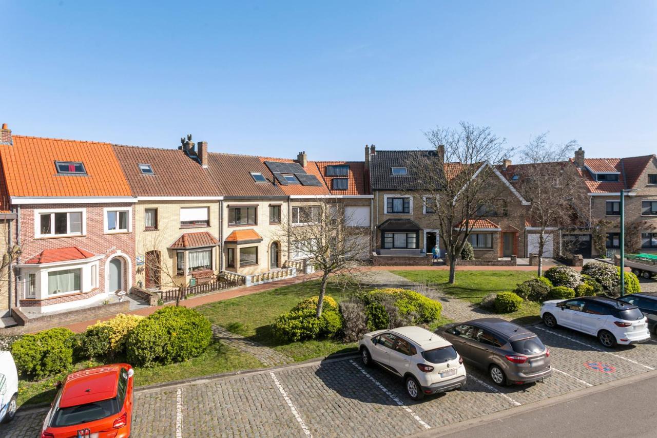Maison Elice De Panne Exterior photo